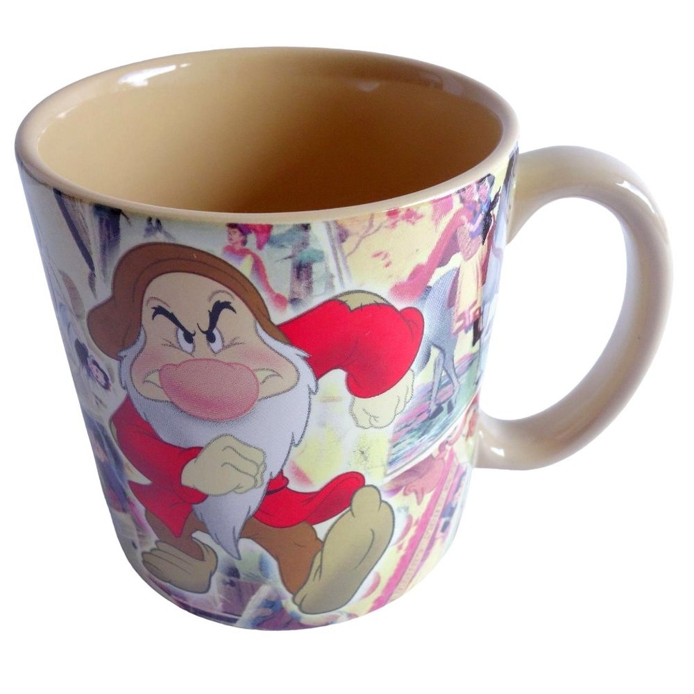Snow White and Dwarfs Story Disney Store Exclusive Large Coffee Cup Mug 16‎ Oz